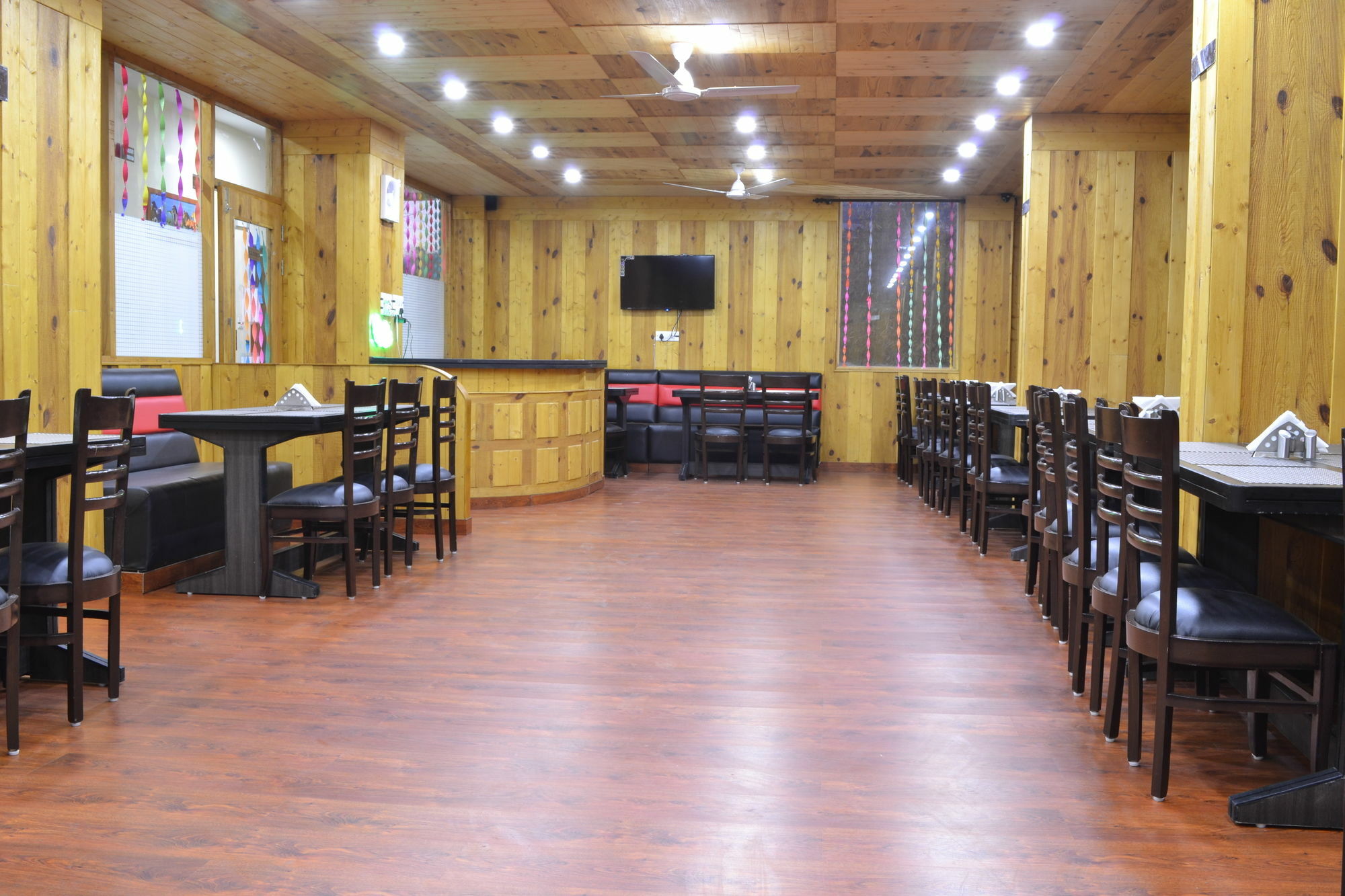 Hotel Apple Nest - Manali (Himachal Pradesh), Manali